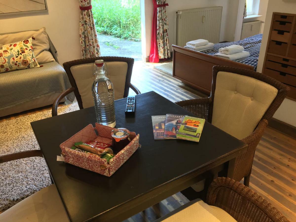 Haus Honigstal Landhaus Cafe Wuppertal Eksteriør bilde